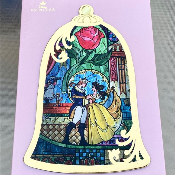 Beauty & the Beast🥀Eyeshadow Palette - Picture 5 of 11